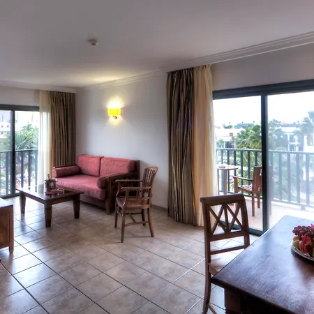 Marismas De Aparthotel