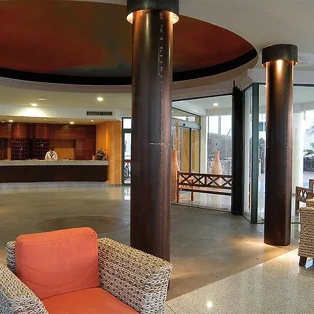 Marismas De Aparthotel 3*