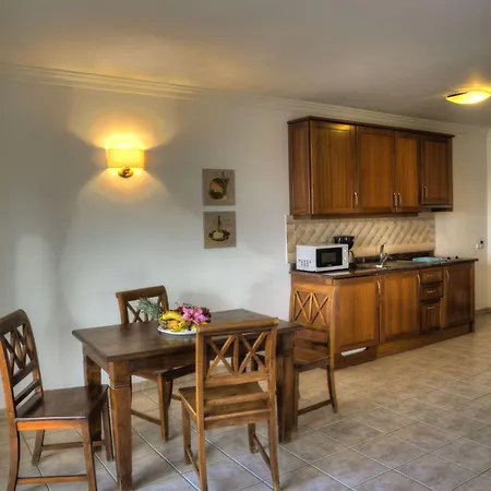 アパートホテル Marismas De