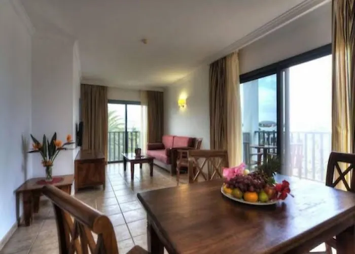 Apart Otel Marismas De 3*