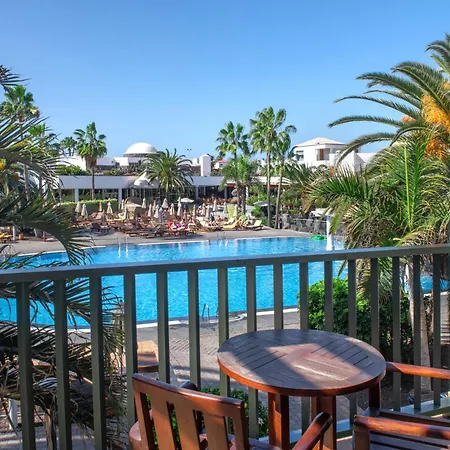 Marismas De Aparthotel