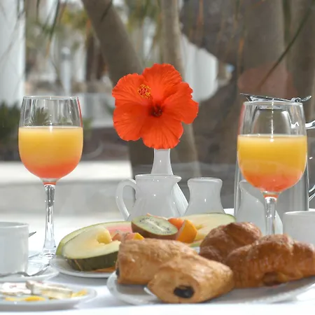 Апарт-отель Marismas De