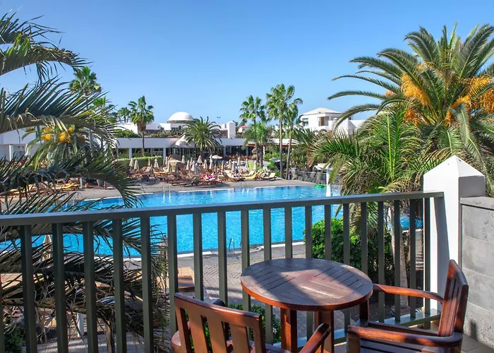 Marismas De Aparthotel