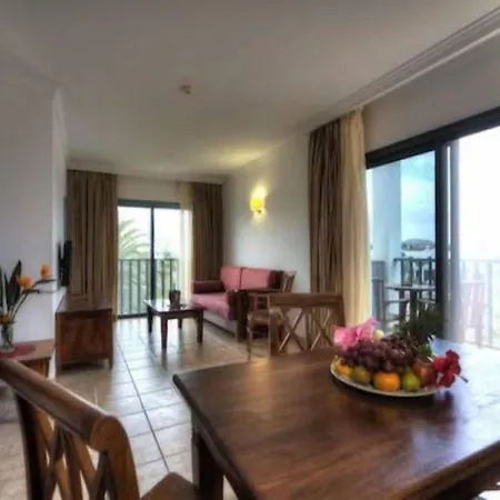 Hotel apartamentowy Marismas De 3*